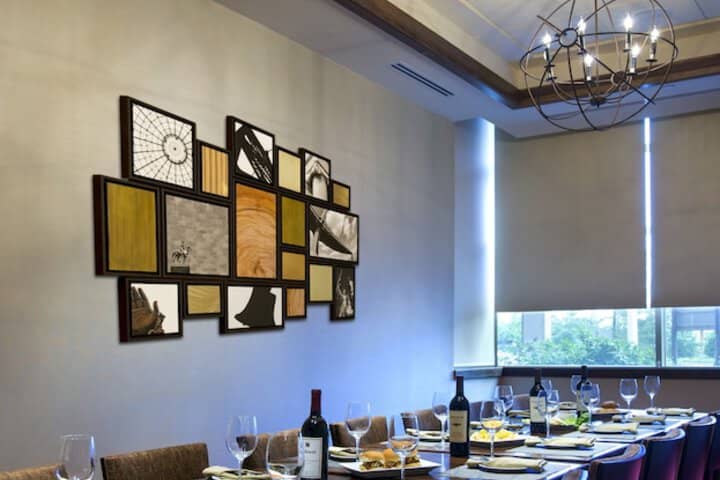Dining 30 of 63